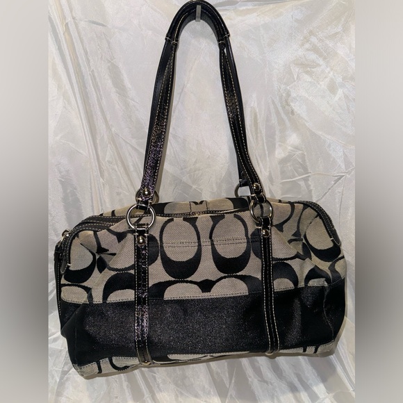 Coach shoulder bag - Picture 5 of 16